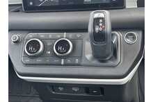 Land Rover Defender 90 D200 MHEV 2021