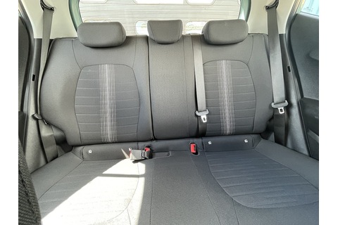 1.0 SE Hatchback 5dr Petrol Manual Euro 6 (s/s) (67 ps)