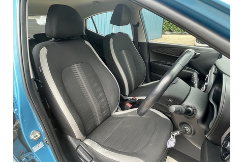 1.0 SE Hatchback 5dr Petrol Manual Euro 6 (s/s) (67 ps)