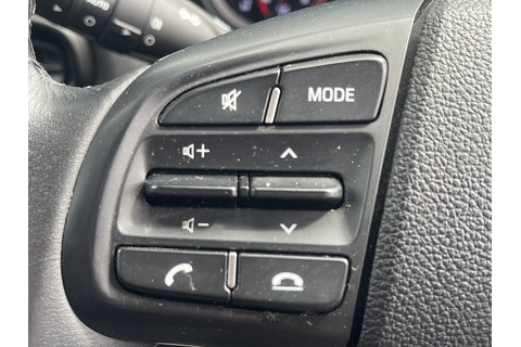 1.0 SE Hatchback 5dr Petrol Manual Euro 6 (s/s) (67 ps)