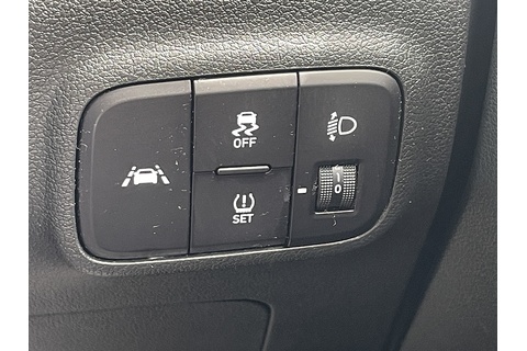 1.0 SE Hatchback 5dr Petrol Manual Euro 6 (s/s) (67 ps)