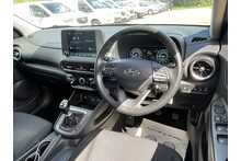 Hyundai KONA T-GDi MHEV SE Connect 2023