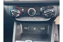 Hyundai KONA T-GDi MHEV SE Connect 2023