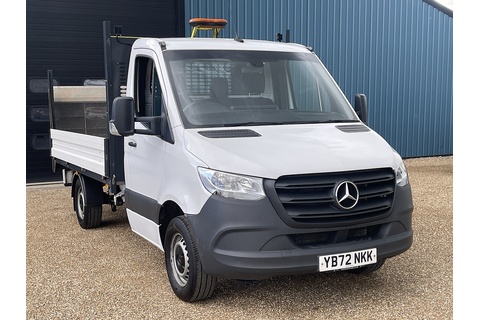 2.0 315 CDI Progressive Chassis Cab 2dr Diesel Manual RWD L2 Euro 6 (s/s) (150 ps)