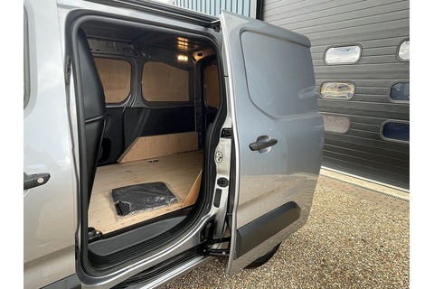 1.5 BlueHDi 1000 Enterprise Edition M Panel Van 5dr Diesel Manual SWB Euro 6 (s/s) (100 ps)