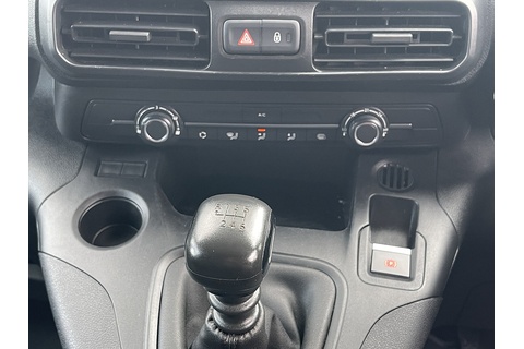 1.5 BlueHDi 1000 Enterprise Edition M Panel Van 5dr Diesel Manual SWB Euro 6 (s/s) (100 ps)