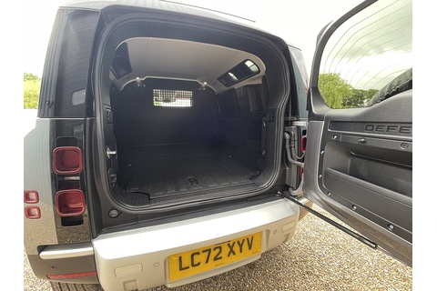 3.0 D250 MHEV Hard Top SUV 5dr Diesel Auto 4WD MWB Euro 6 (s/s) (250 ps)