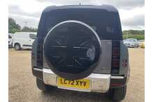 Land Rover Defender 110 D250 MHEV 2022