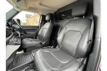 Land Rover Defender 110 D250 MHEV 2022