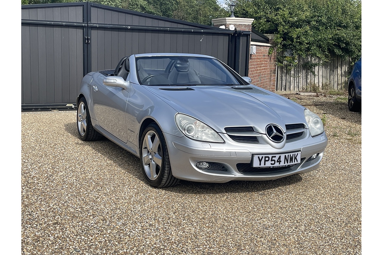 Mercedes-Benz 1.8 SLK200 Kompressor Convertible 2dr Petrol Automatic (211 g/km, 163 bhp)