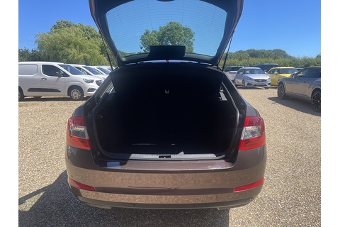 TDI Elegance Hatchback 2.0 Automatic Diesel