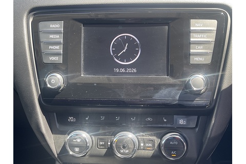 TDI Elegance Hatchback 2.0 Automatic Diesel
