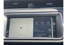 Land Rover Range Rover Evoque P300e R-Dynamic S 2023