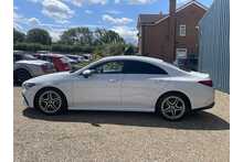 Mercedes-Benz CLA CLA200h MHEV AMG Line 2023