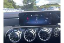 Mercedes-Benz CLA CLA200h MHEV AMG Line 2023