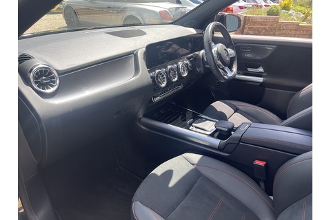 1.3 GLA200 AMG Line (Executive) SUV 5dr Petrol 7G-DCT Euro 6 (s/s) (163 ps)