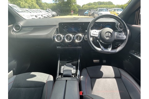 1.3 GLA200 AMG Line (Executive) SUV 5dr Petrol 7G-DCT Euro 6 (s/s) (163 ps)
