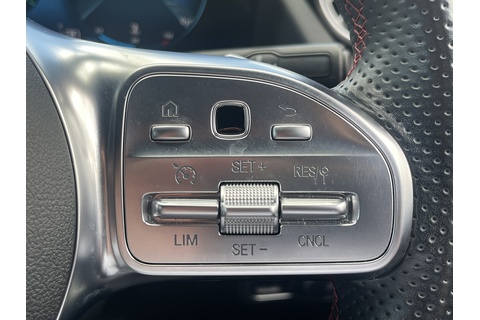 1.3 GLA200 AMG Line (Executive) SUV 5dr Petrol 7G-DCT Euro 6 (s/s) (163 ps)