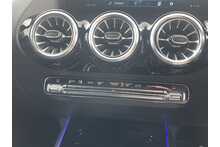 Mercedes-Benz GLA GLA200 AMG Line 2023