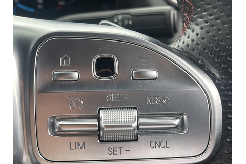 1.3 GLA200 AMG Line (Executive) SUV 5dr Petrol 7G-DCT Euro 6 (s/s) (163 ps)