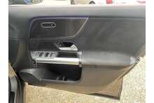 Mercedes-Benz GLA GLA200 AMG Line 2023