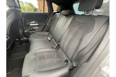 1.3 GLA200 AMG Line (Executive) SUV 5dr Petrol 7G-DCT Euro 6 (s/s) (163 ps)