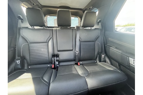 3.0 D300 MHEV Metropolitan Edition SUV 5dr Diesel Auto 4WD Euro 6 (s/s) (300 ps)