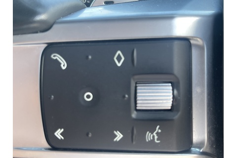 3.0 D300 MHEV Metropolitan Edition SUV 5dr Diesel Auto 4WD Euro 6 (s/s) (300 ps)
