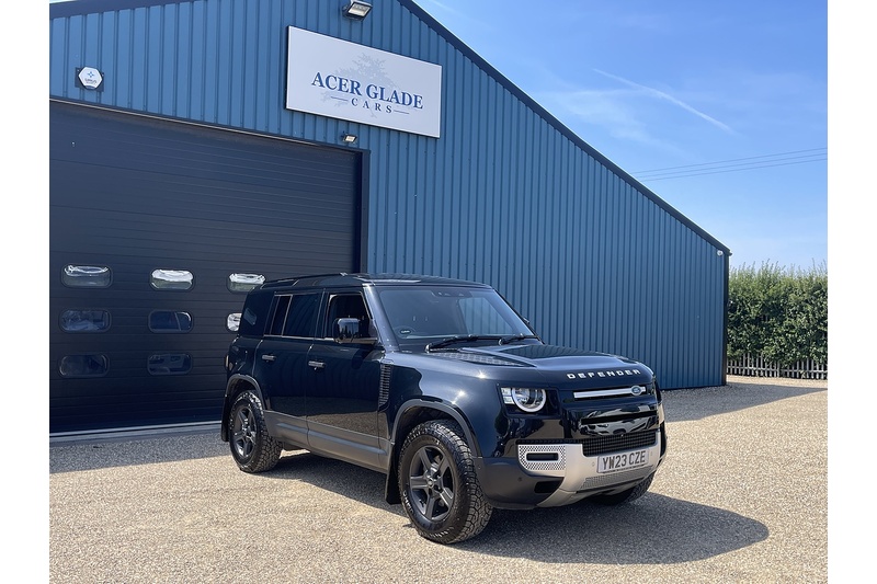 Land Rover 3.0 D250 MHEV Hard Top SUV 5dr Diesel Auto 4WD MWB Euro 6 (s/s) (250 ps)