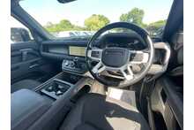 Land Rover Defender 110 D250 MHEV 2023