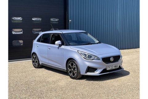 VTi-TECH Exclusive Nav Hatchback 1.5 Manual Petrol