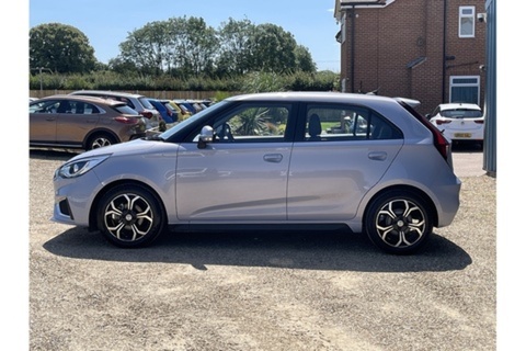 VTi-TECH Exclusive Nav Hatchback 1.5 Manual Petrol