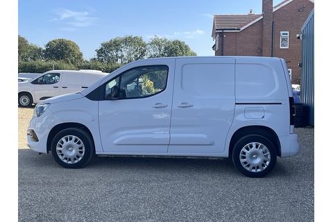 1.5 Turbo D 2300 Pro Panel Van 5dr Diesel Manual L1 H1 Euro 6 (s/s) (100 ps)
