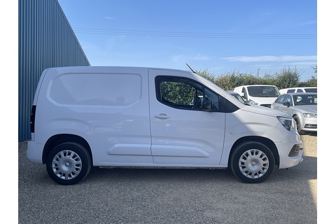 1.5 Turbo D 2300 Pro Panel Van 5dr Diesel Manual L1 H1 Euro 6 (s/s) (100 ps)