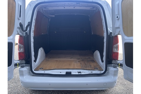 1.5 Turbo D 2300 Pro Panel Van 5dr Diesel Manual L1 H1 Euro 6 (s/s) (100 ps)