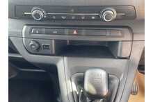 Vauxhall Vivaro Turbo D 2900 Pro 2023