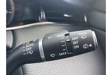 Land Rover Range Rover Evoque P300e R-Dynamic S 2023