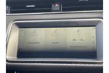 Land Rover Range Rover Evoque P300e R-Dynamic S 2023