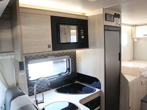 Autotrail F-Line F70 Motorhome - N1267