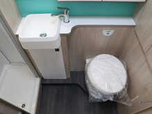 Autotrail F-Line F60 2025 Motorhome17