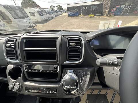 Carado CV600 Pro Campervan - N1452