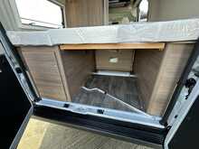 Carado CV540 Poptop Pro 2024 Campervan13