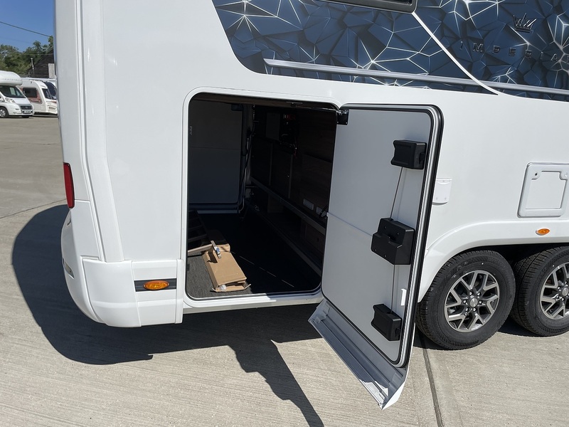 Coachman Travel Master Imperial 865 2025 A-class - Large 16