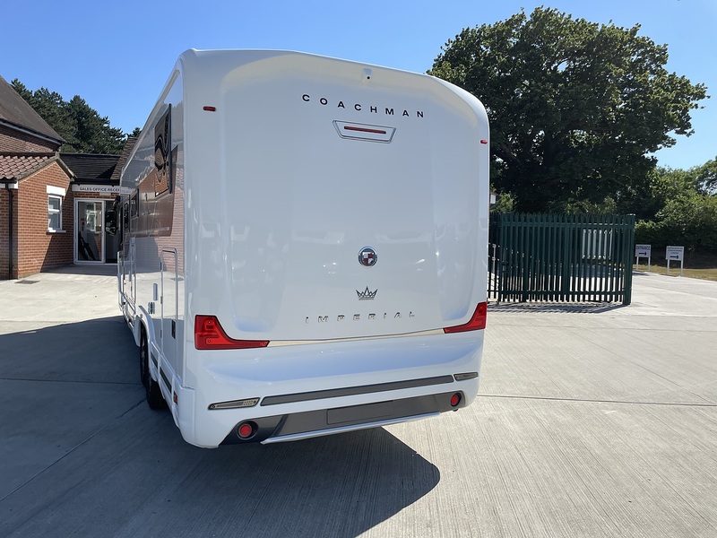 Coachman Travel Master Imperial 865 2025 A-class - Large 1