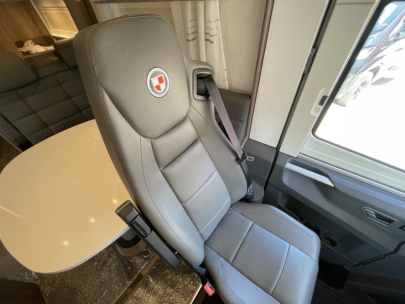 Coachman Travel Master Imperial 865 2025 A-class - Large 27