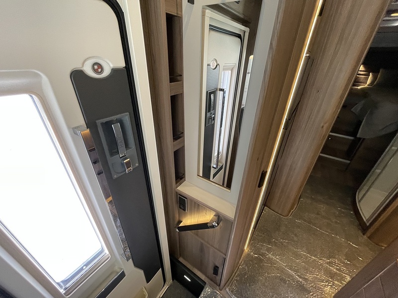 Coachman Travel Master Imperial 865 2025 A-class - Large 30