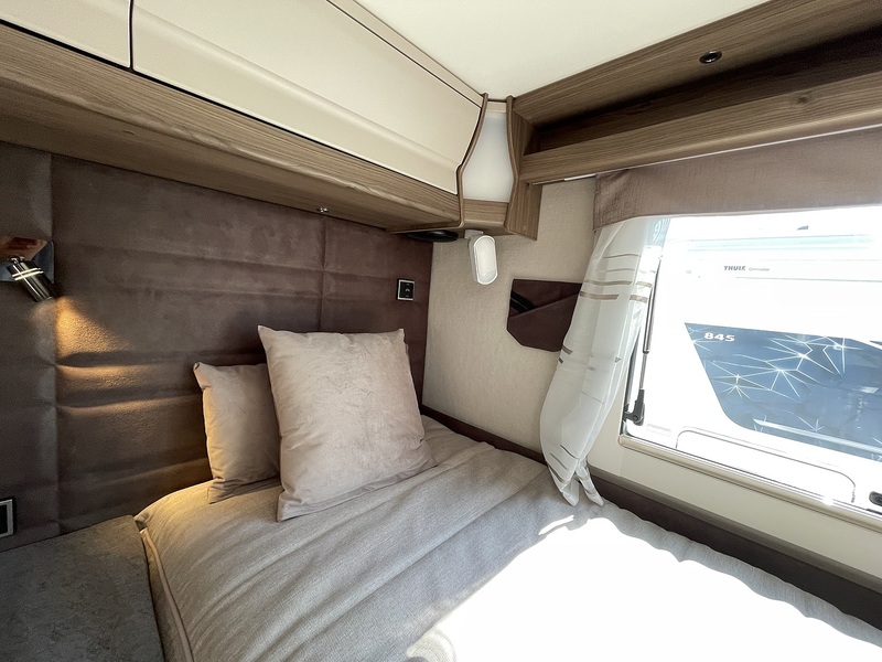 Coachman Travel Master Imperial 865 2025 A-class - Large 38