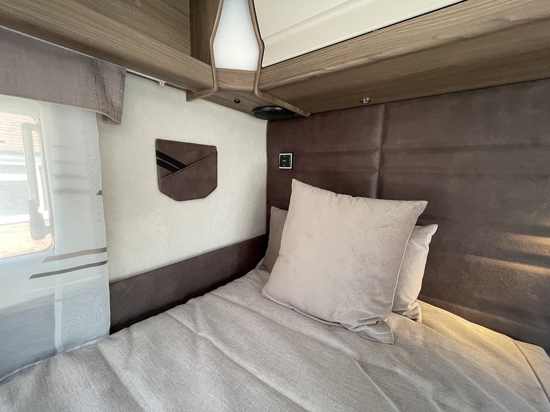 Coachman Travel Master Imperial 865 2025 A-class - Large 39