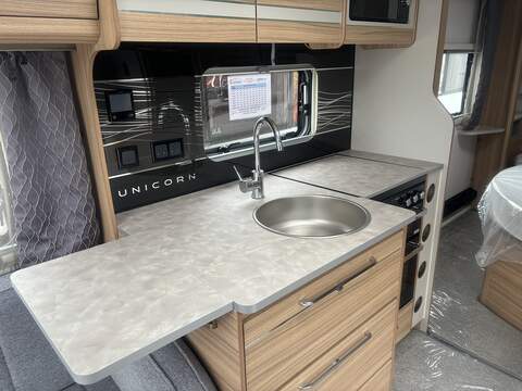 Bailey Unicorn Vigo Caravan - N1479