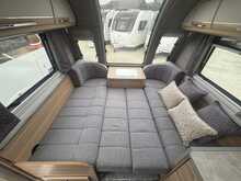 Bailey Unicorn Vigo 2025 Caravan11